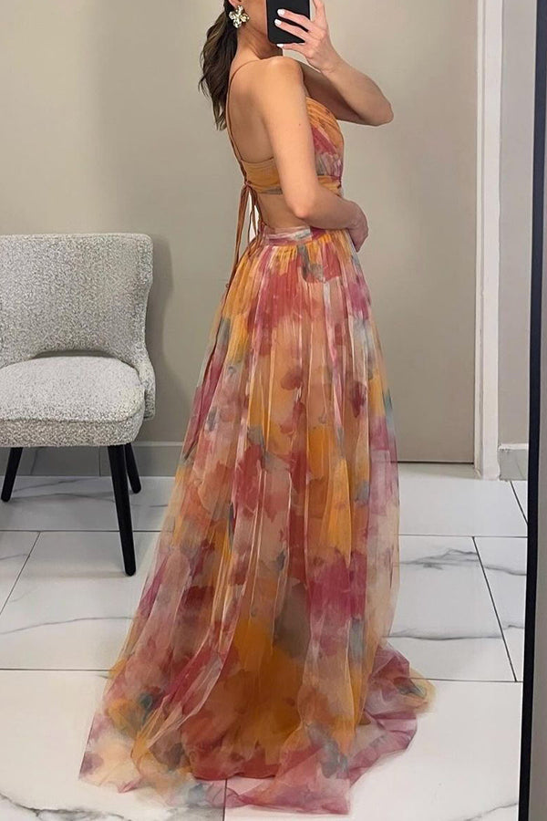 Vestido largo con tirantes y estampado floral de estilo encantador
