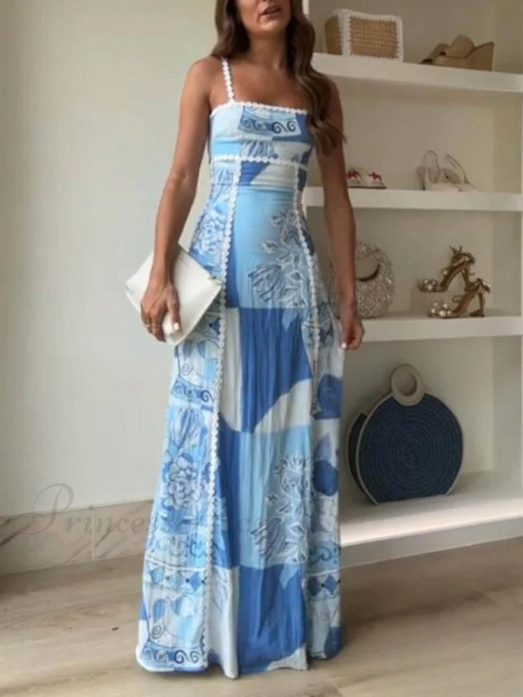 Vestido largo moderno con diseño ajustado y falda con vuelo
