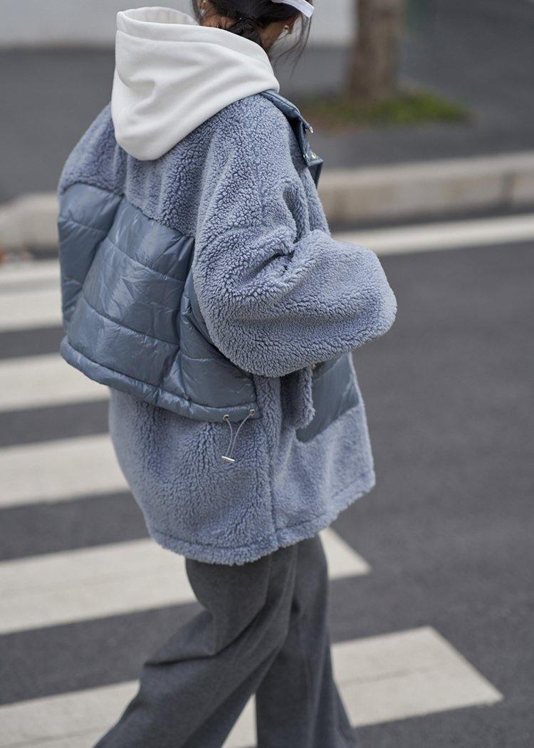 Chaqueta Azul Suelta para Mujer - Cuello Alto y Diseño de Parches