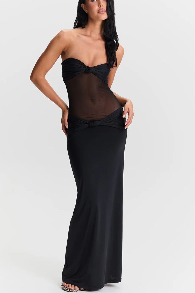 Vestido largo ajustado con tirantes desmontables y detalle drapeado