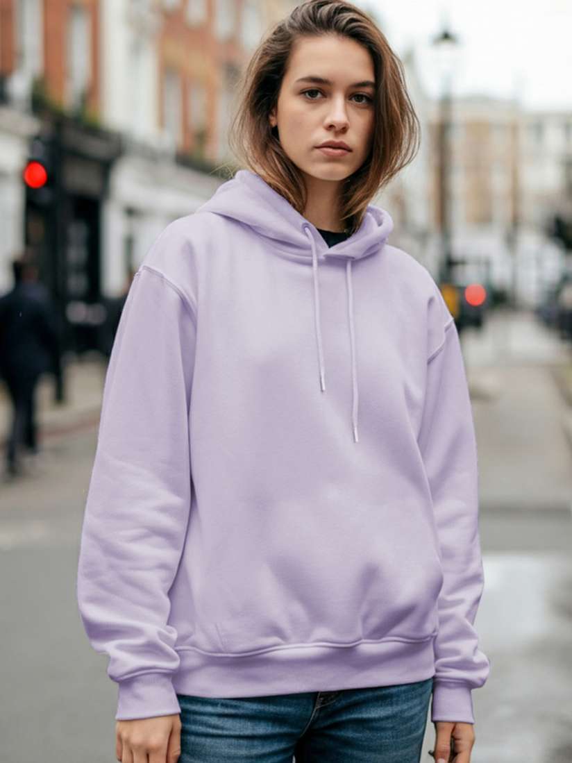 Cómoda sudadera informal con media cremallera y capucha