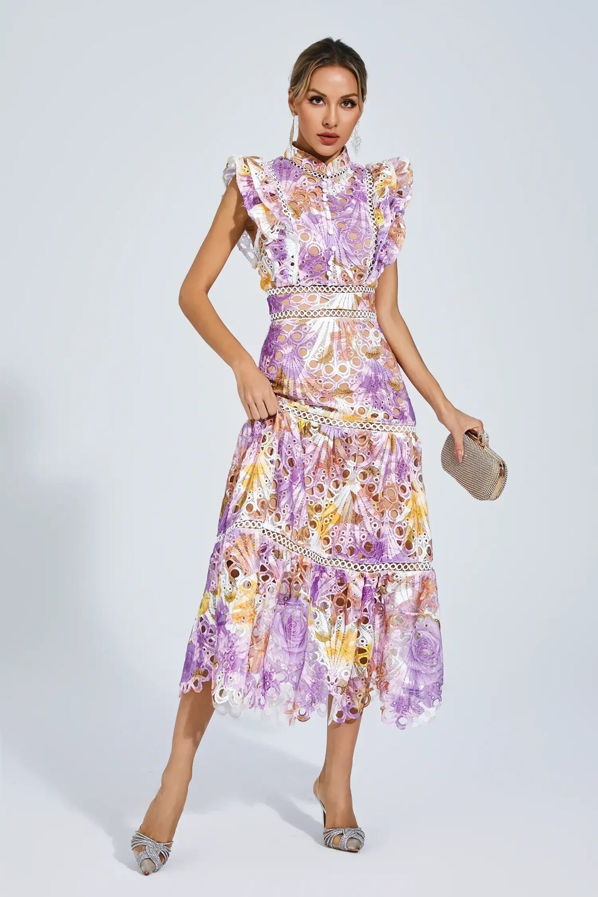 Vestido midi sin mangas para mujer con detalles calados modernos
