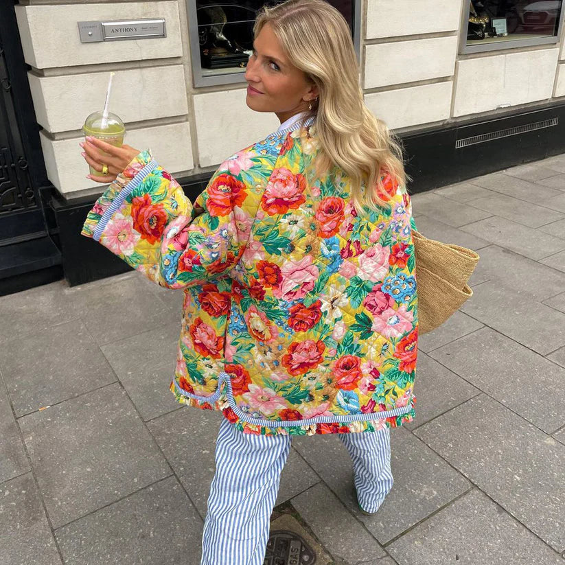 Elegante chaqueta de mujer con estampado floral