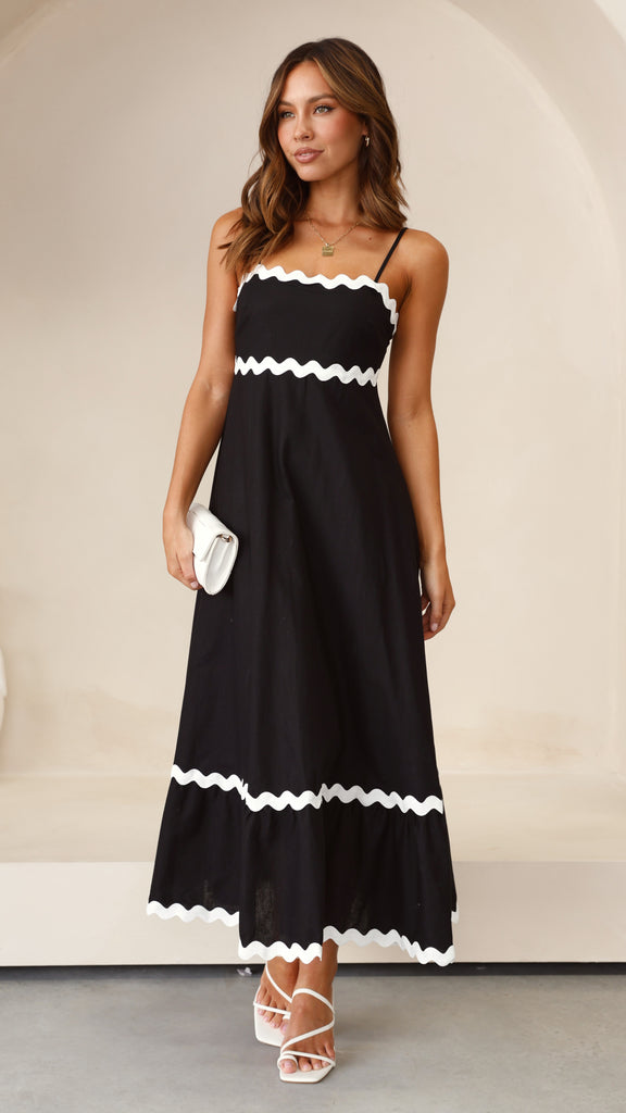 Vestido largo elegante con tirantes finos
