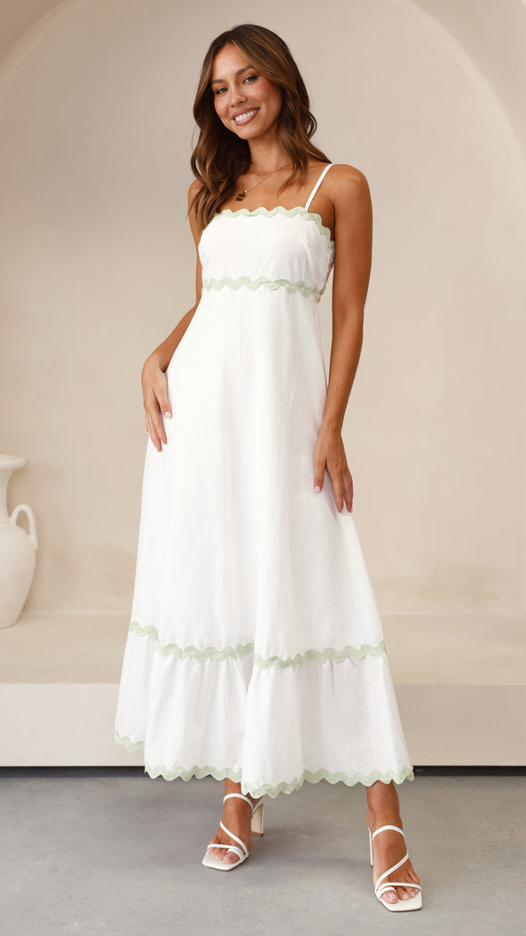 Vestido largo elegante con tirantes finos