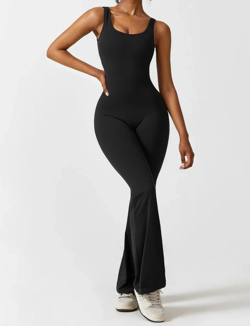 Mono largo acampanado con espalda en V y estilo elegante