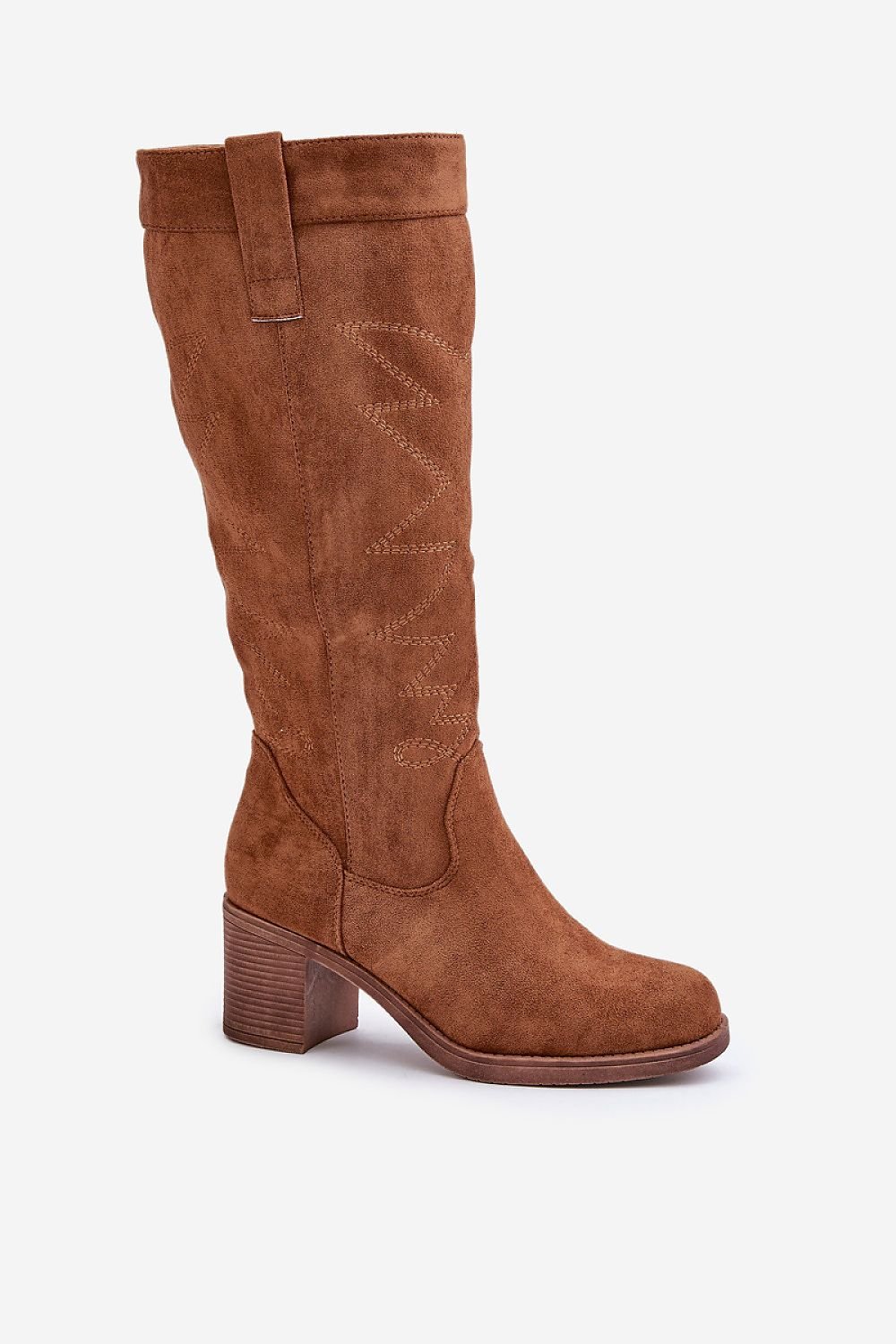 Botas elegantes de tacón bajo para un estilo casual y moderno