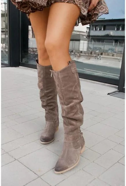 Botas cómodas y elegantes con cremallera y tacón pequeño