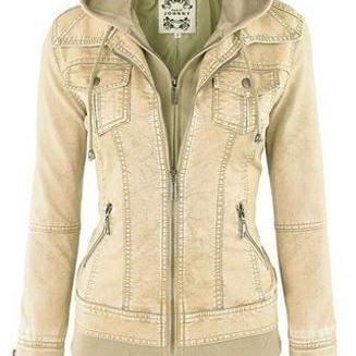 Elegante chaqueta de mujer de estilo retro con capucha profunda y mangas largas para un look elegante