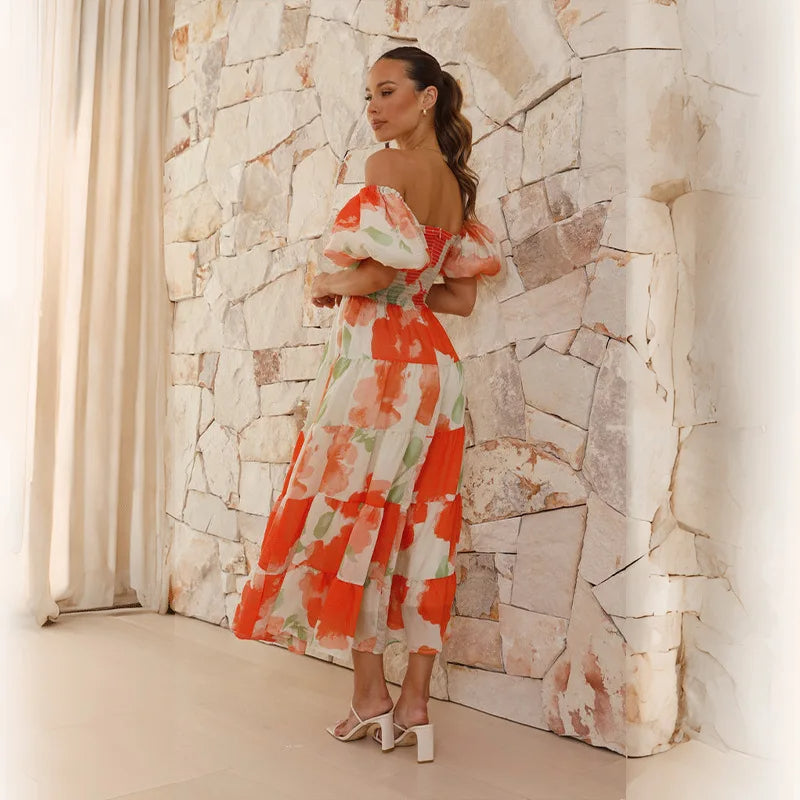 Vestido largo elegante con estampado floral sofisticado
