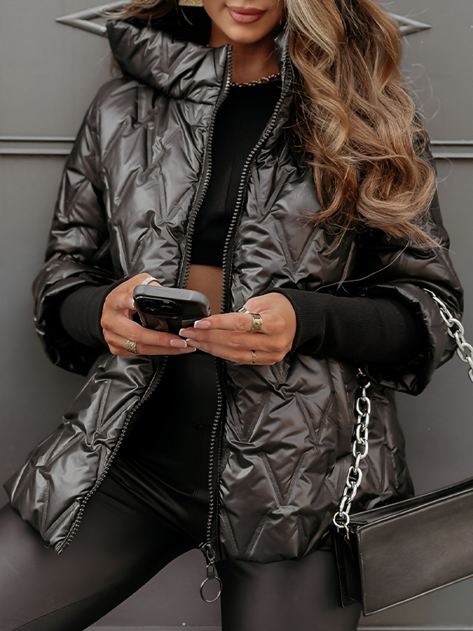 Chaqueta con Capucha de Mujer de Manga Larga para Otoño e Invierno con Diseño de Diamantes